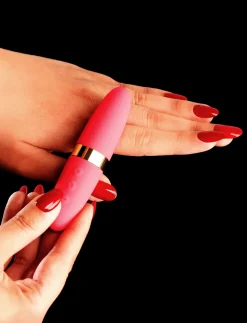 Bullet Hot Pink